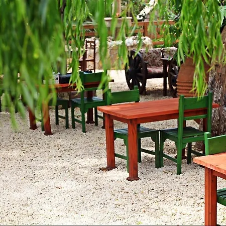 לינה וארוחת בוקר Kas Doga Park Hotel *